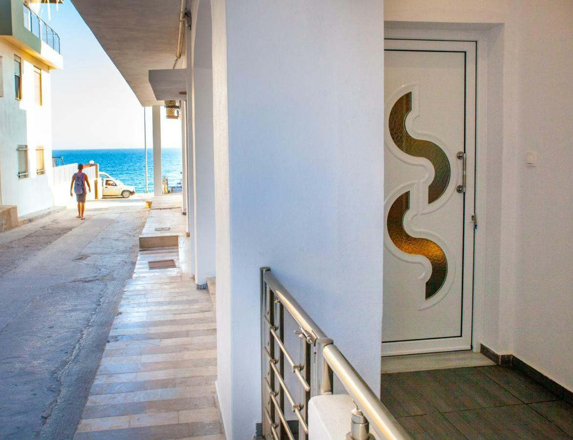 Alley To The Beach Ierápetra Екстериор снимка